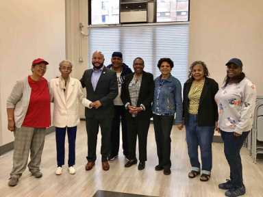 Councilman Salamanca meets with Michelangelo residents assoc.