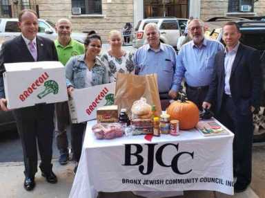 Met Council’s Food Distribution for Rosh Hashanah