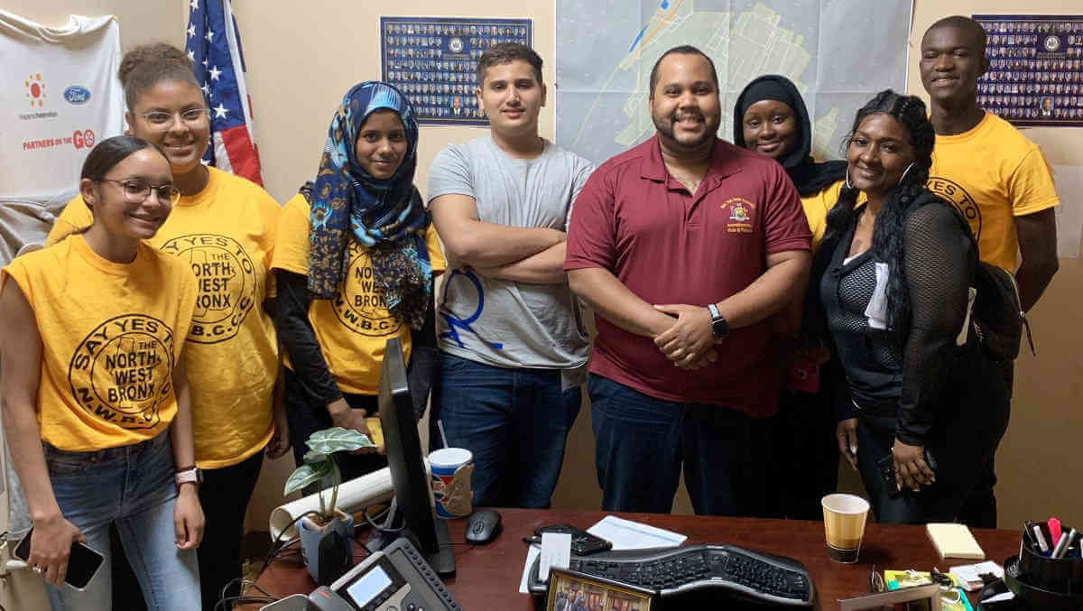 NWBCC interns discuss housing issues in 86th district with Pichardo
