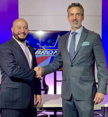 The Hub’s new BronxNet studio space visited by Salamanca