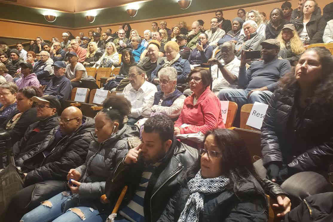 Pissed off Residents Do Not want a Clinic|Pissed off Residents Do Not want a Clinic