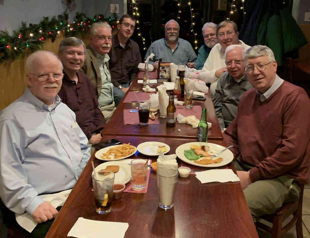 Division 3 of East Bronx Ancient Order of Hibernians hold Christmas dinner