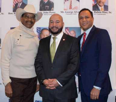 Annual Abrazo Christmas party held at Maestro’s Caterers|Annual Abrazo Christmas party held at Maestro’s Caterers