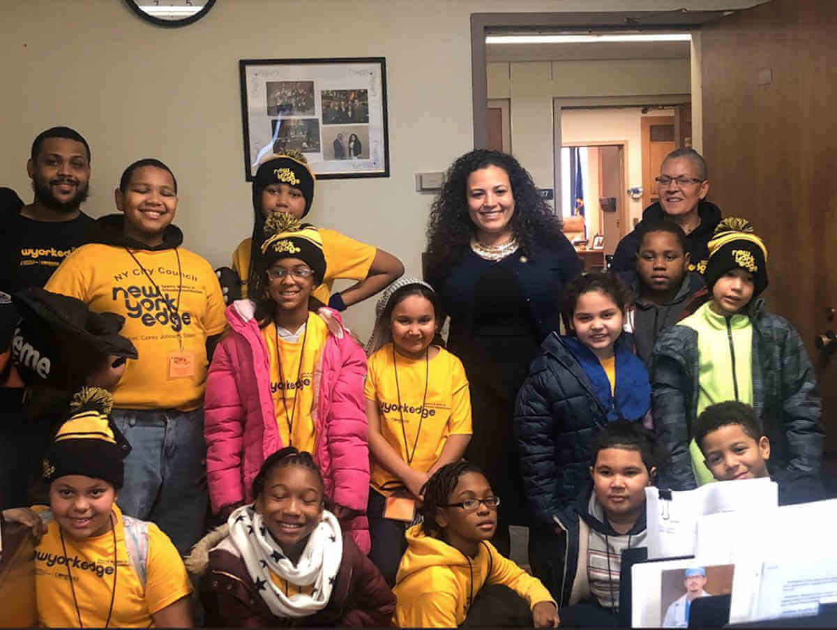 Assemblywoman Fernandez meets with NY Edge students, discusses PO2 After School Program