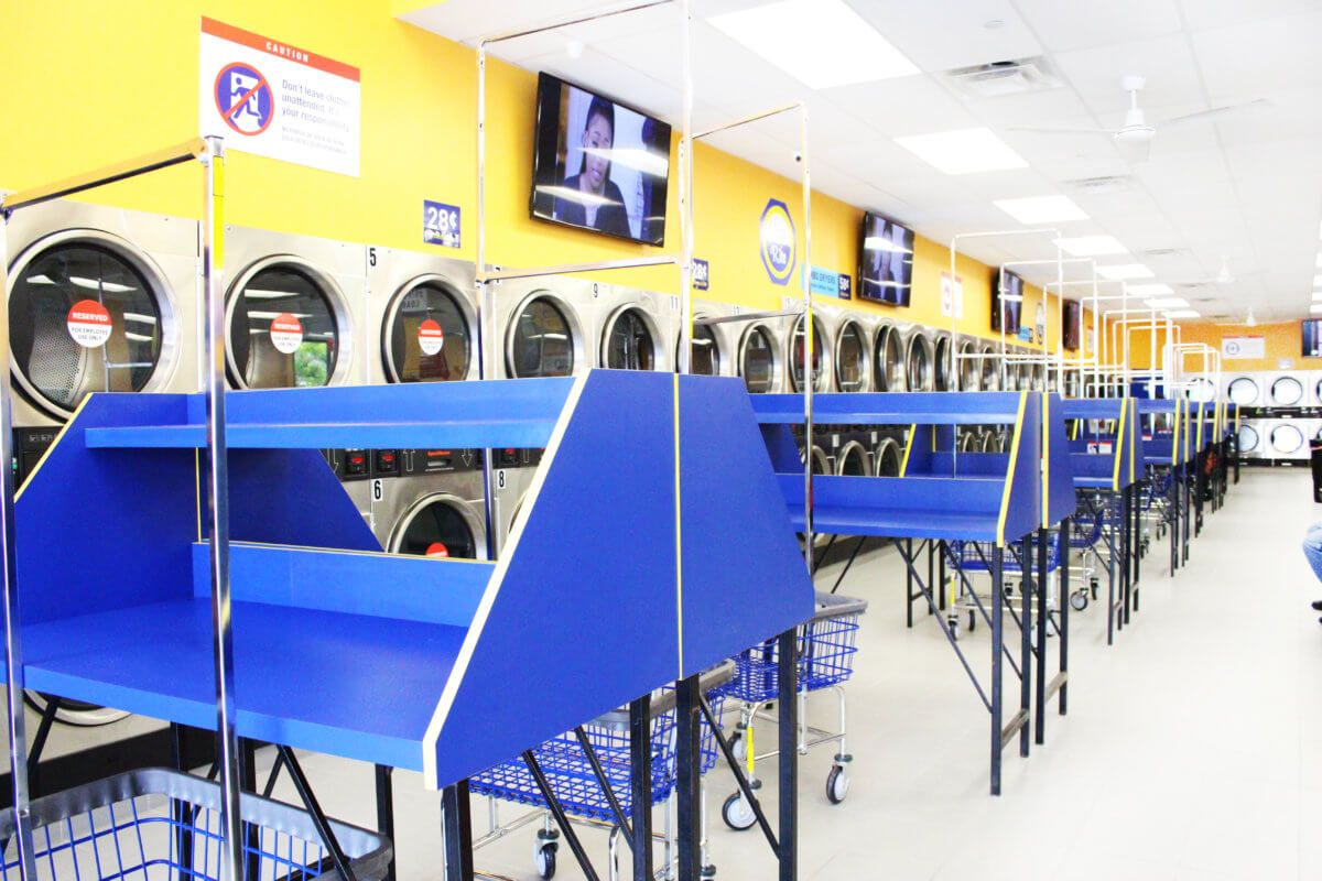 Bronx laundromat offers free laundry services to local hospital staff Bronx Times