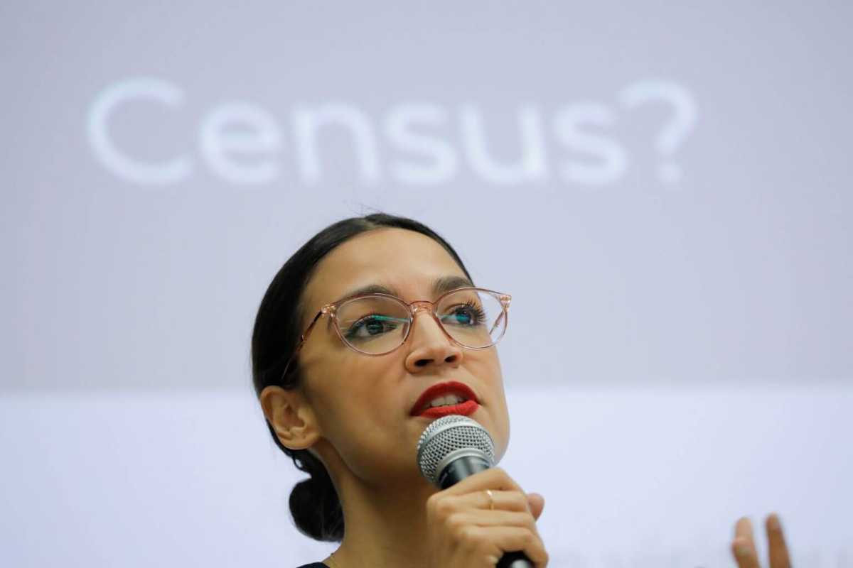 2020-05-13T041819Z_2_LYNXMPEG4C0AJ_RTROPTP_4_USA-CENSUS-1536×1024