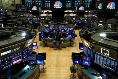2020-05-18T111231Z_1_LYNXMPEG4H13Z_RTROPTP_4_HEALTH-CORONAVIRUS-USA-EXCHANGES-1536×1024