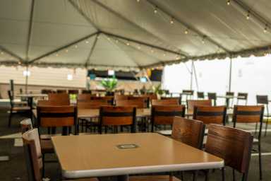 rsz_bronx_golden_corral_outdoor_dining_3