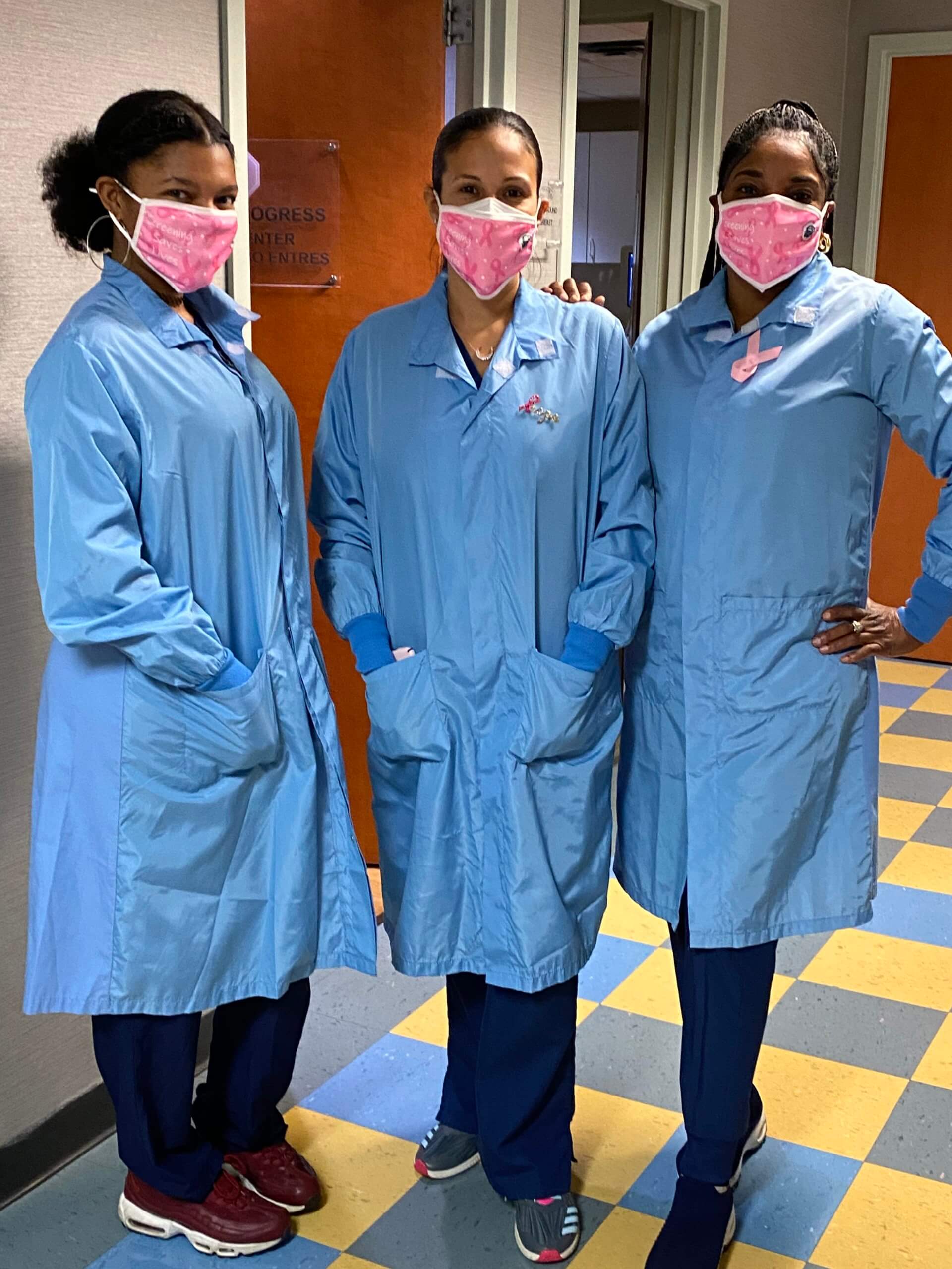 Bronx radiology facility holds breast cancer awareness fundraiser