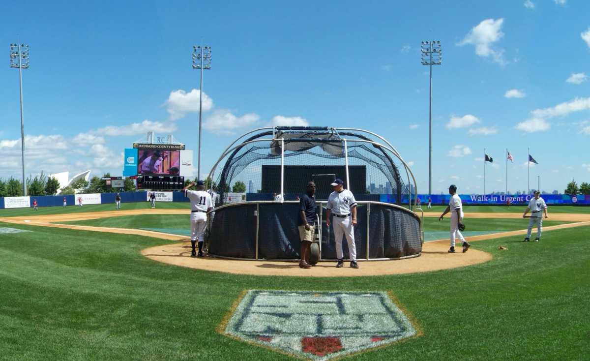 Richmond_County_Bank_Ballpark_-_panorama-2048×1254