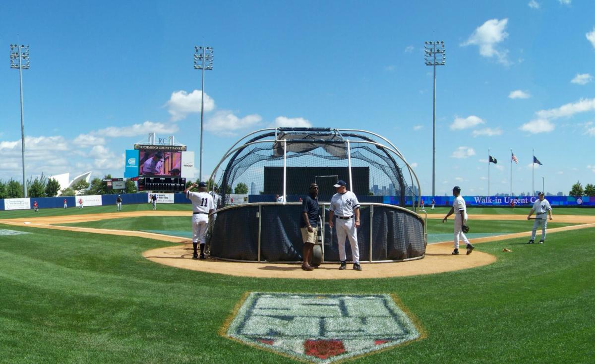 Richmond_County_Bank_Ballpark_-_panorama-2048×1254
