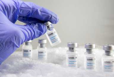 Illustration of vials and dry ice