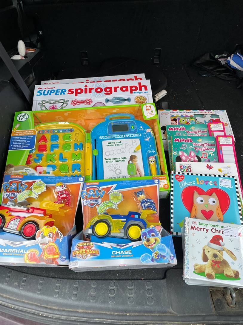 Castle Hill YMCA members bring toys to over 100 Bronx children on Christmas Bronx Times