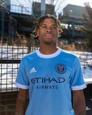 007-Tayvon-Gray