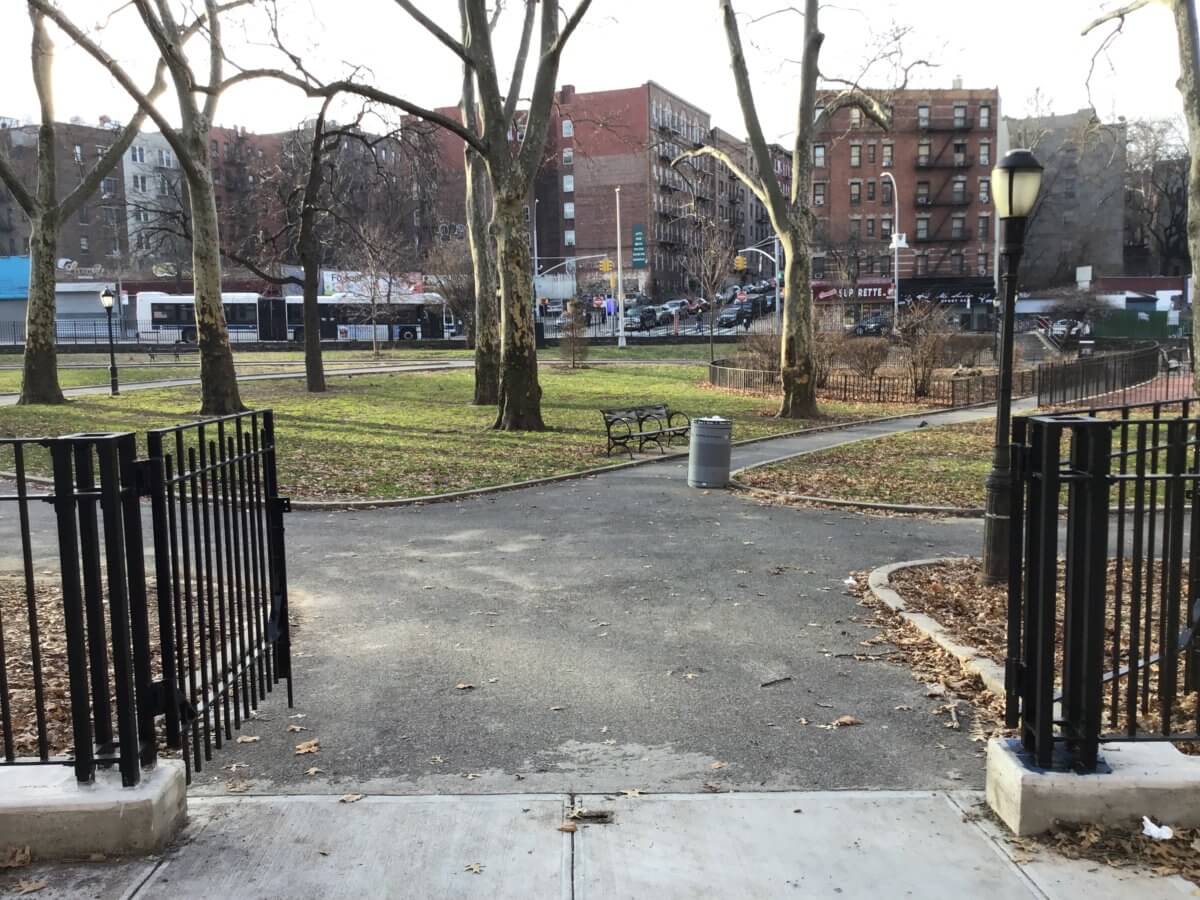 Cabrera publicizes building of latest canine run in Devoe Park – Bronx Instances