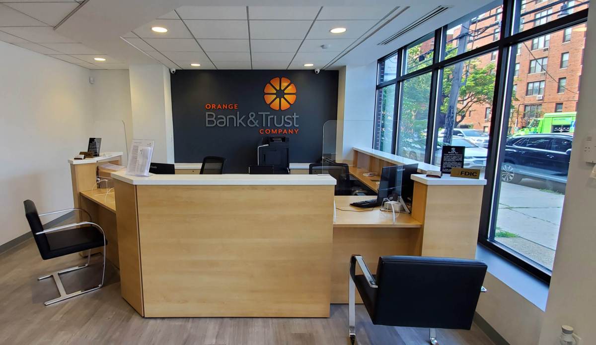Bronx-Branch-interior-w-street