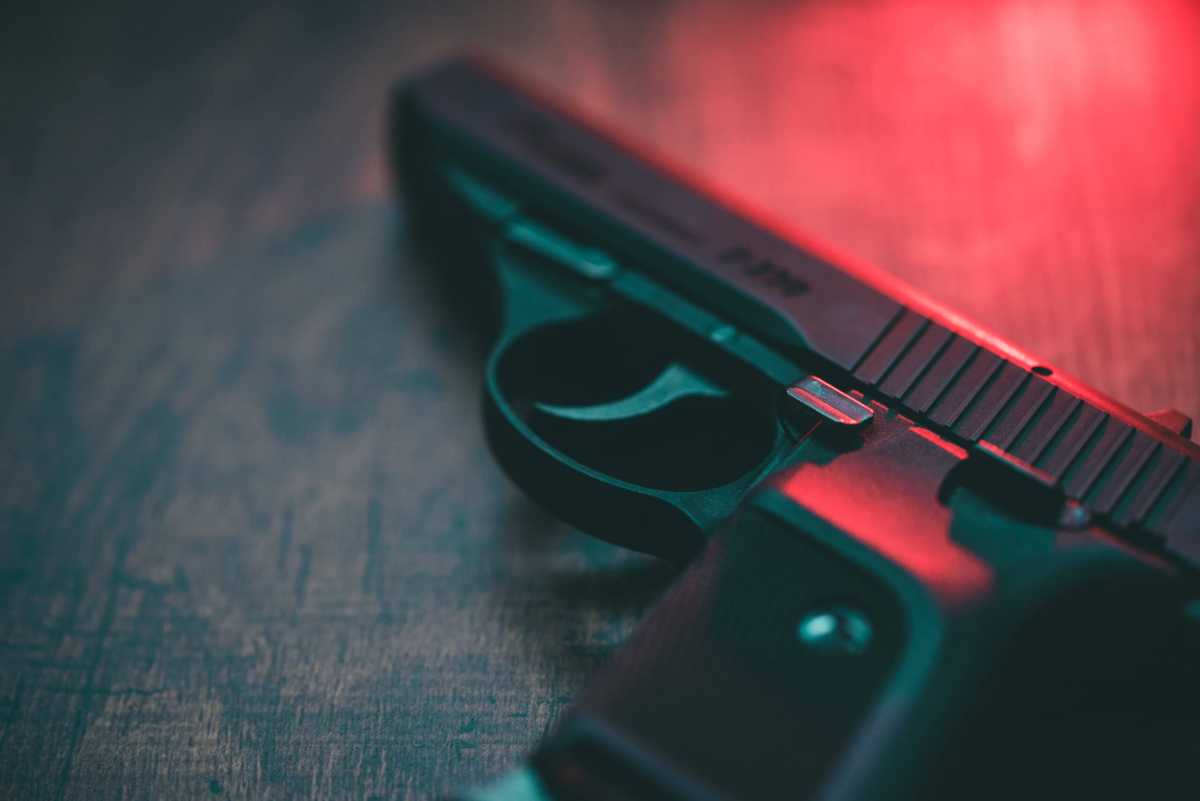 Red lighting hand gun