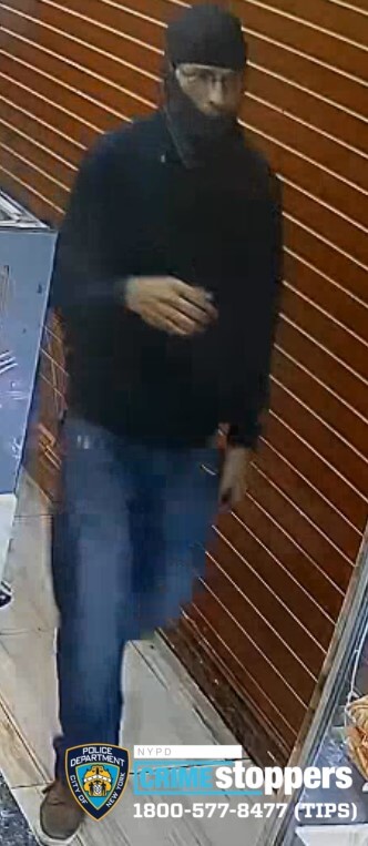 2004-21 Robbery Pattern 3 40 Pct 07-04-21 PHOTO2 (1)