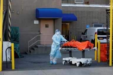 2020-04-05T013421Z_2_LYNXMPEG330LI_RTROPTP_4_HEALTH-CORONAVIRUS-USA-NEW-YORK-scaled-1-2048×1366-1-1200×800