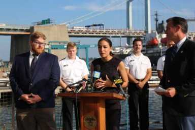 ocasio-cortex_and_suozzi_21