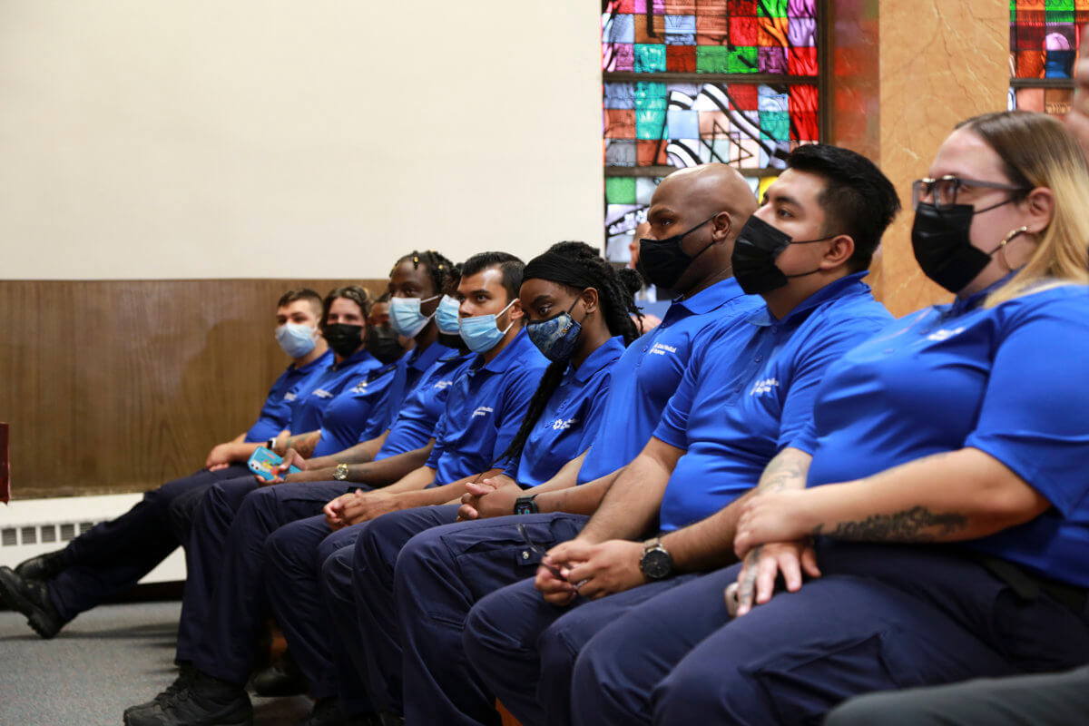 Hunter Ambulance's paid EMT training program graduates 14 – Bronx Times