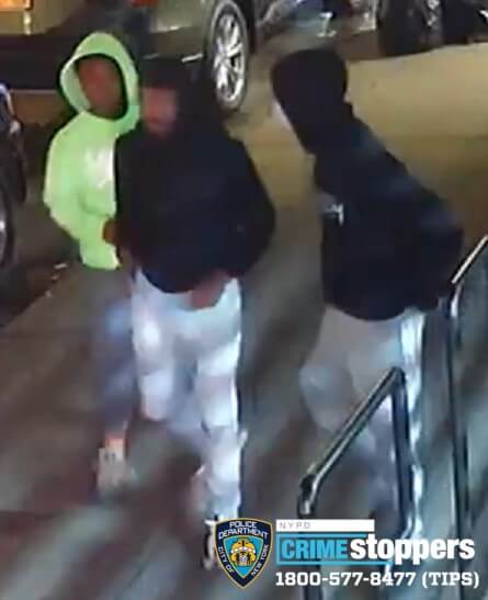 3015-21 Robbery 43 Pct 10-10-21 PHOTO
