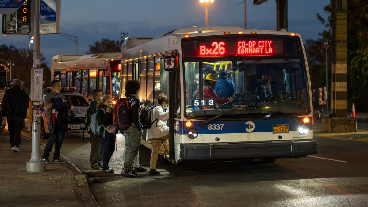 MTA, buses
