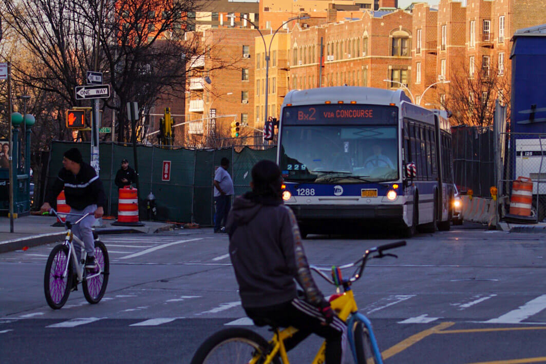 MTA, buses