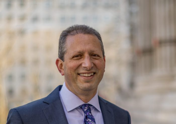 City Comptroller, Brad Lander's headshot. 