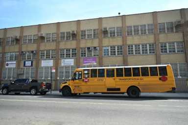 NYC_20210311_COVIDAnniversaryYeseniaPeraltaBDA_DavidHandschuh_003.0