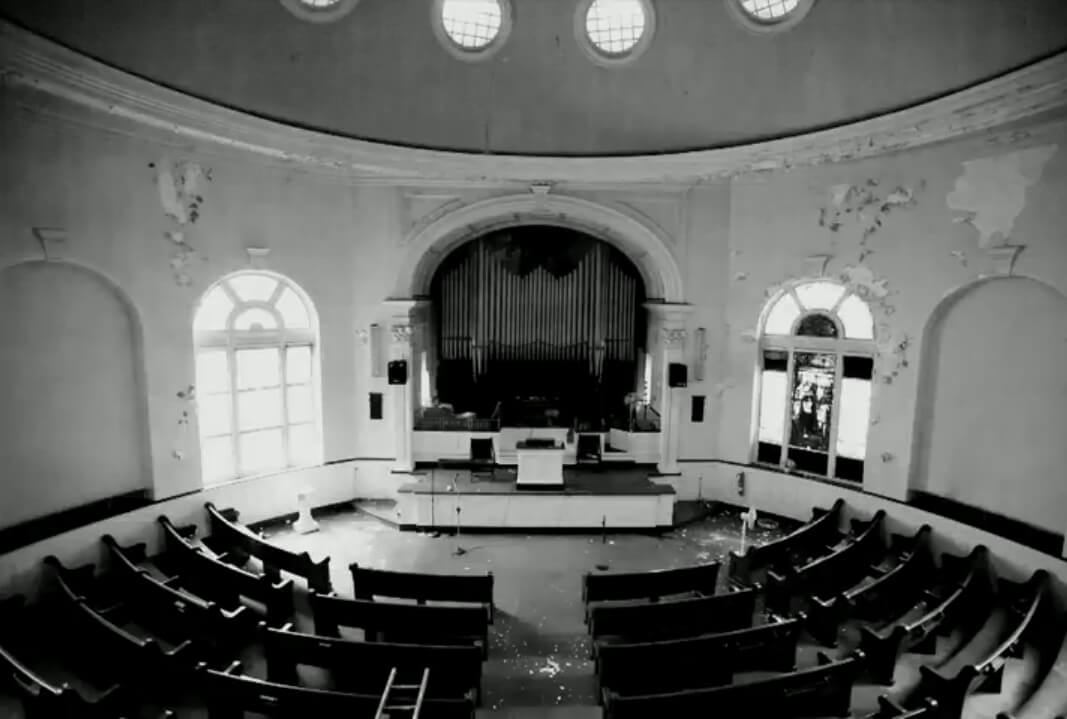 Once thriving Grand Concourse church, now just a neglected home to