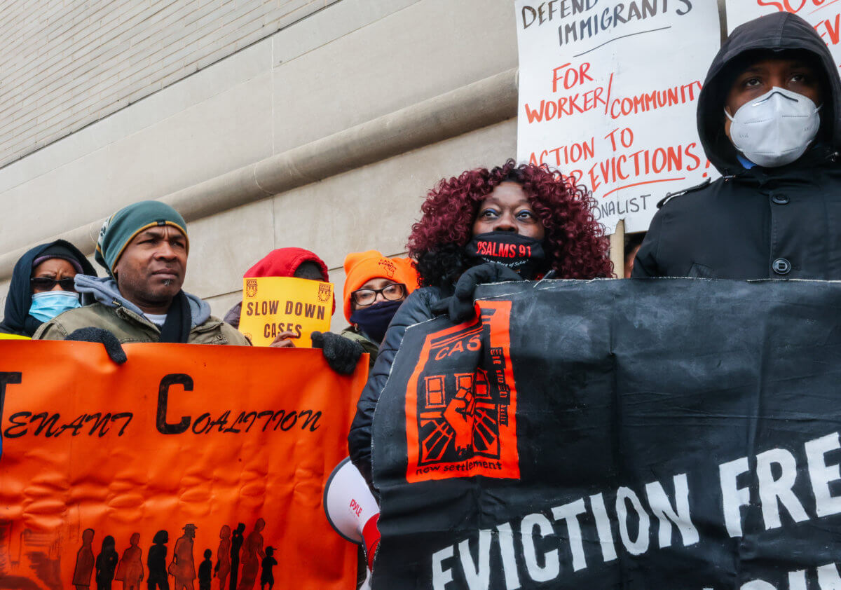 Bronx tenants rally with borough presidents, organizations to slow