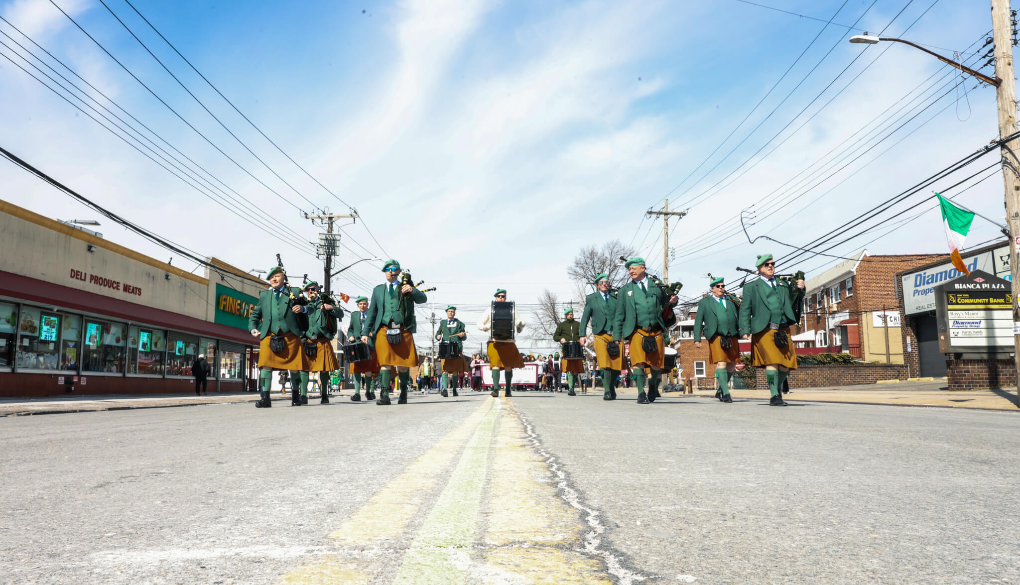 Harr, Slattery honored as grand marshals for Throggs Neck St. Pat’s Day