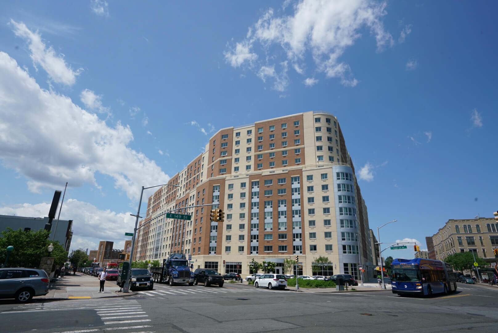 Mixeduse Crossroads Plaza development in Mott Haven receives final OK
