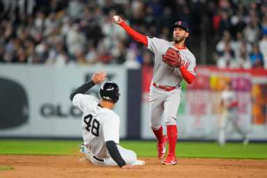 2022-04-11T013836Z_521413282_MT1USATODAY18059945_RTRMADP_3_MLB-BOSTON-RED-SOX-AT-NEW-YORK-YANKEES-1200×800-1