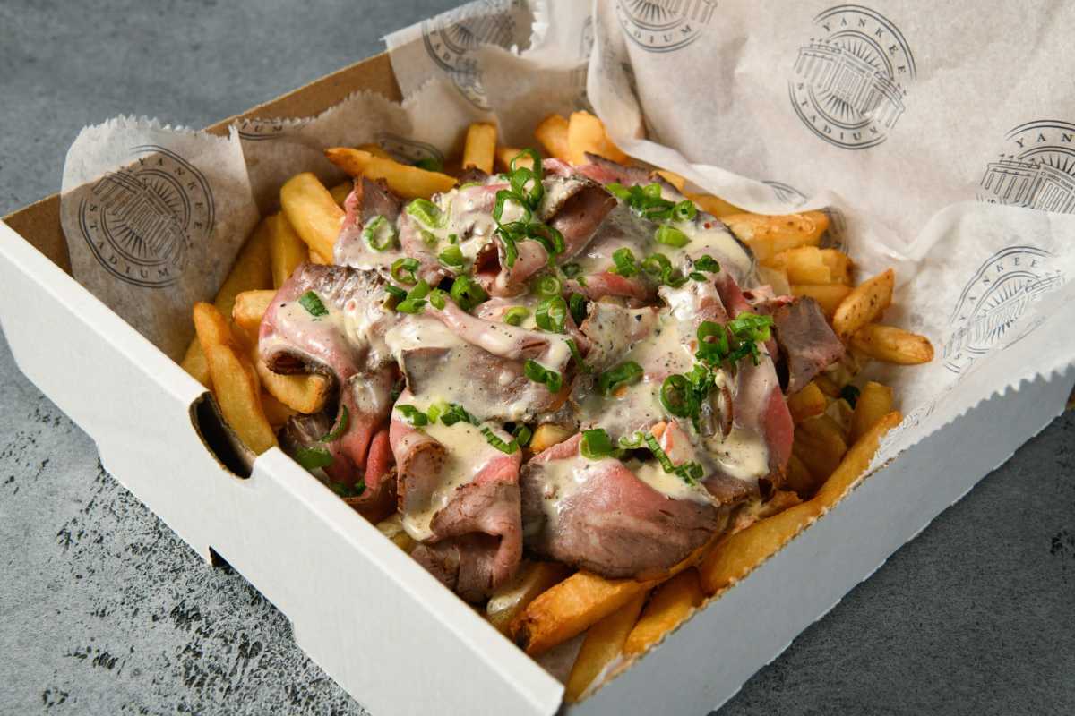 Lobel’s – Steak Topped Fries