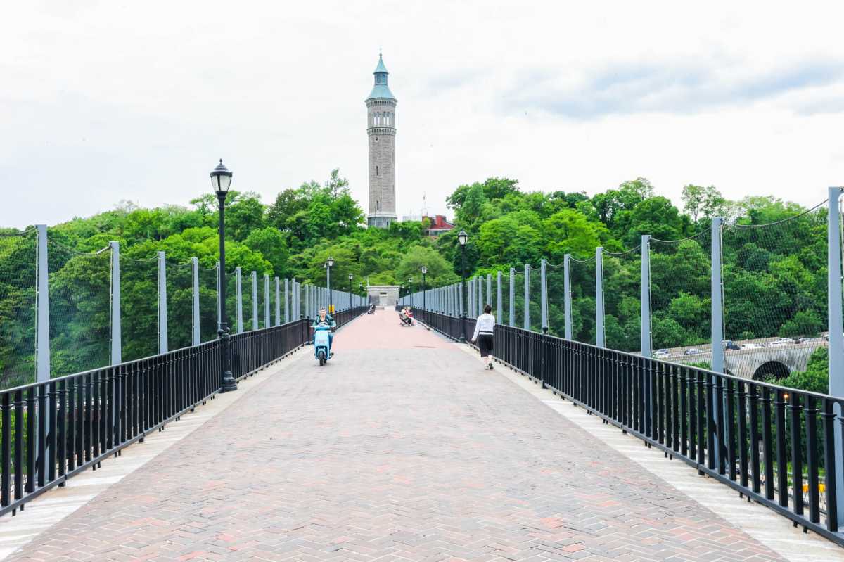 Highbridge, pedestrian bridge