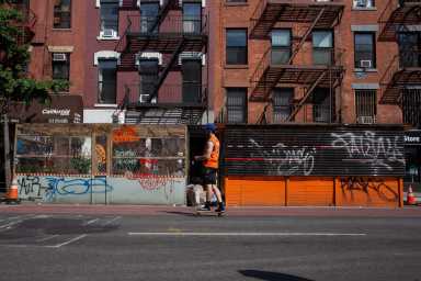 060622_sidewalk_sheds_7