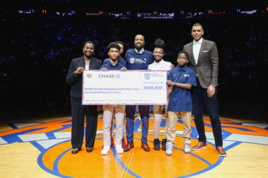 The New York Knicks and JPMorgan Chase present the Earl Monroe New Renaissance Basketball School in The Bronx with $100,000 on Jan. 18, 2023.