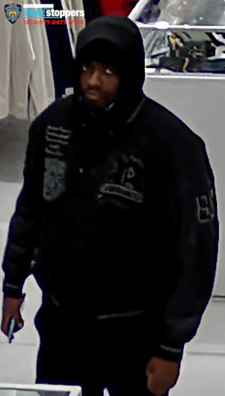449-23 Robbery 40 Pct 1-25-23 Photo of Male