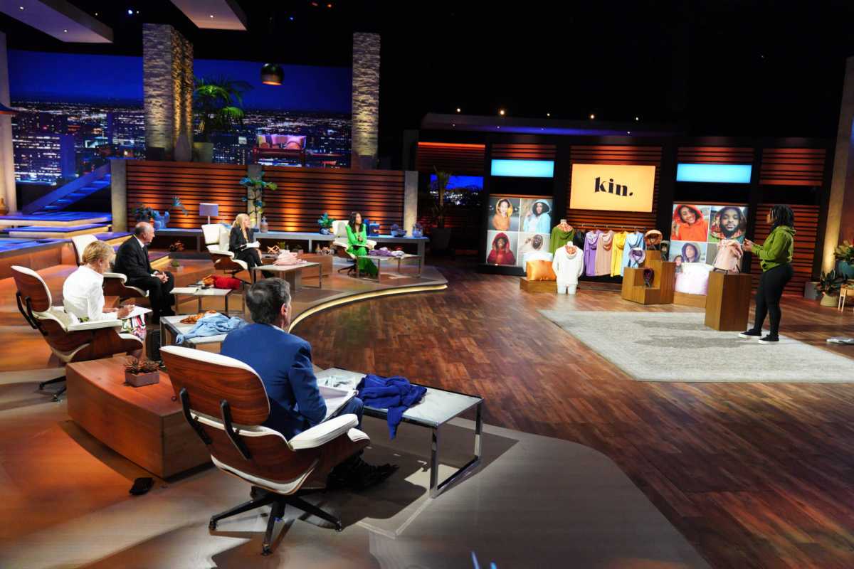SHARK TANK