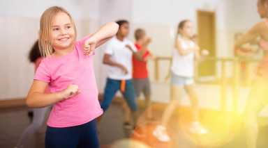 Bringing your kids to a beginner's hip-pop class is one of the many things to do in the Bronx this weekend.