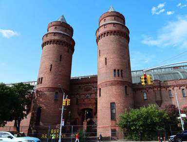 The Kingsbridge Armory, which has been mostly vacant since 1996, is a massive structure that stands 11 stories tall and three football fields deep.