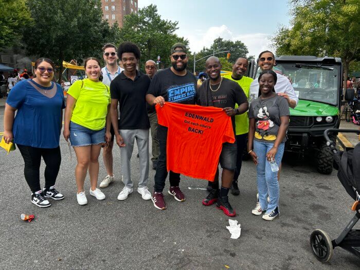 The event included an award ceremony co-hosted by the Resident Association and NYPD PSA 8 honoring past and present Edenwald Houses residents, community leaders and elected officials, including Heastie, Gibson and Riley.