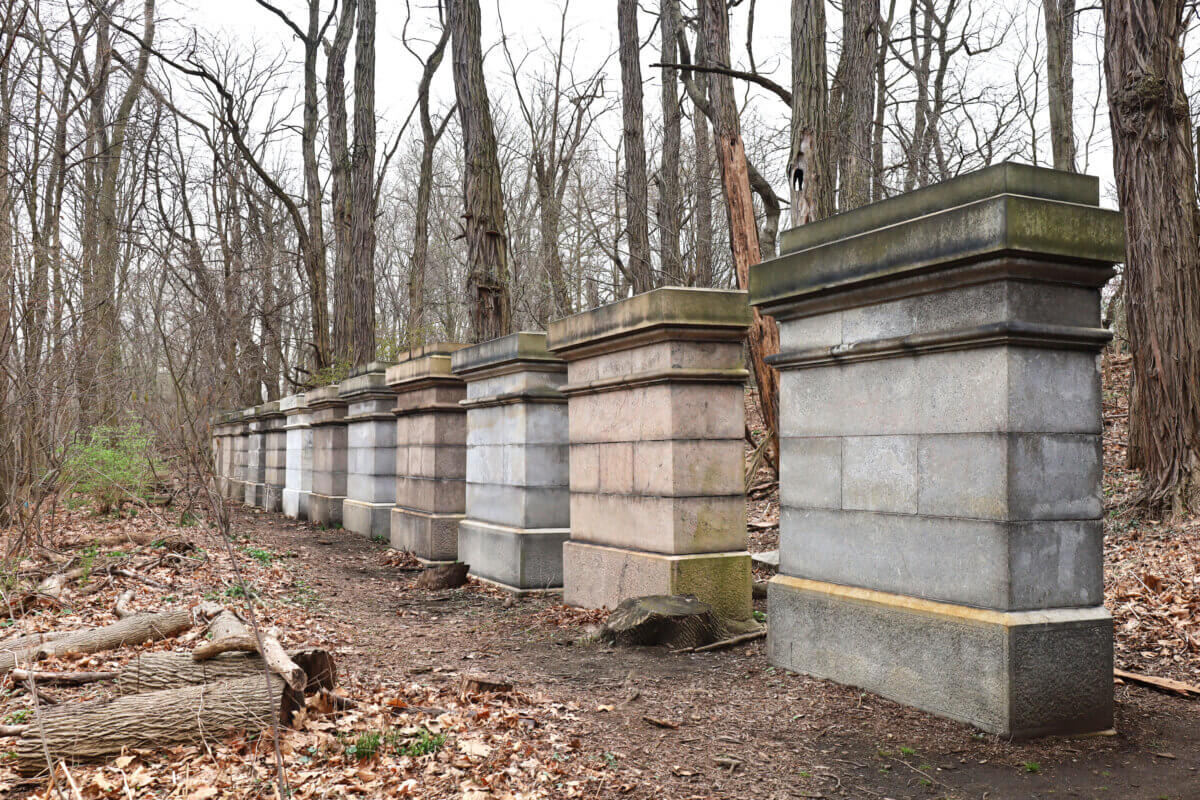 grand central stones