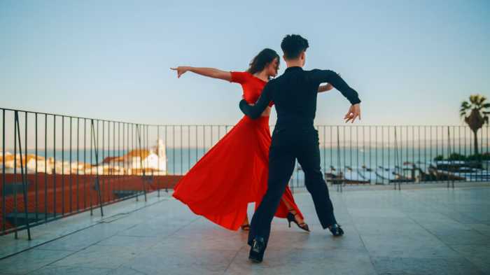 Start the weekend with La Perversa and Danza Fiesta in the Bronx.