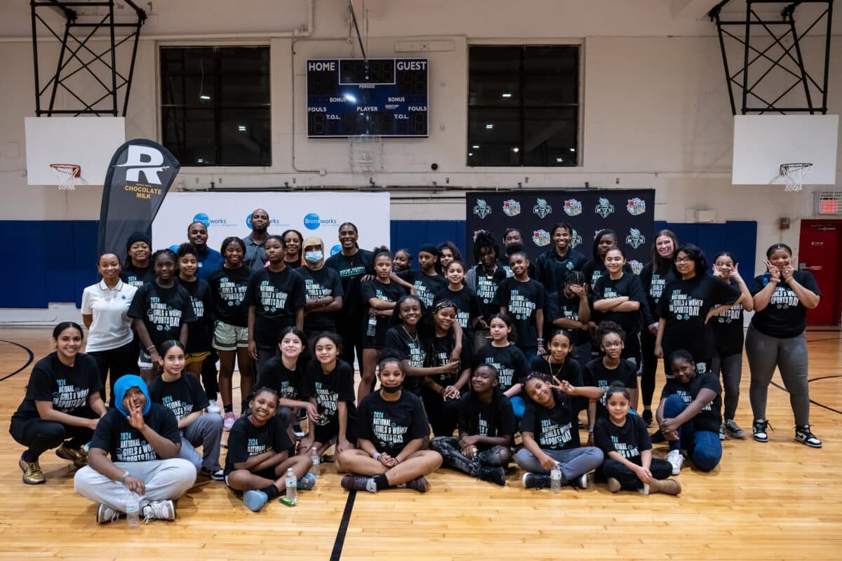 NY: NY Liberty and BronxWorks Girls Basketball Clinic
