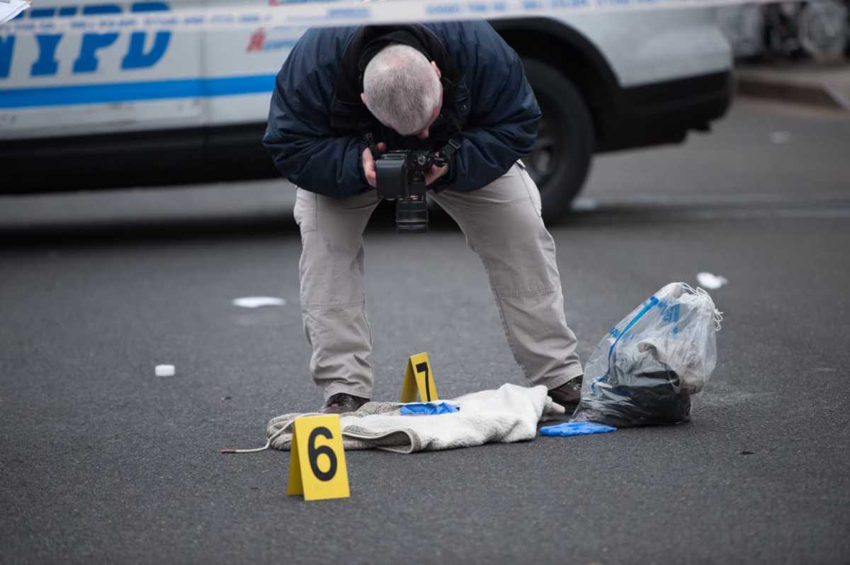 Easter Sunday deli shooting leaves one Bronx man dead – Bronx Times