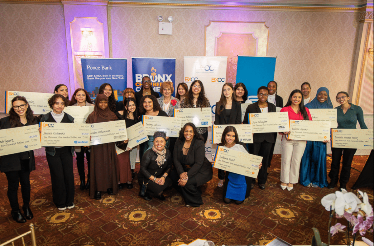 Scholarship winners along with MC Juliet Papa, Scholarship Committee member Elizabeth Figueroa and Bronx Chamber of Commerce Foundation chair April Horton.