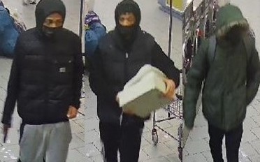 Police seek three robbery suspects